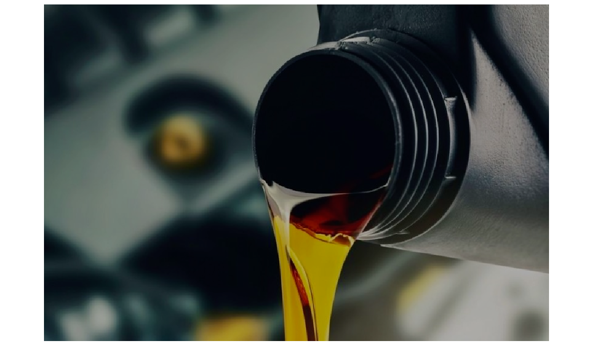 Top Signs Your Mercedes Needs an Immediate Oil Change